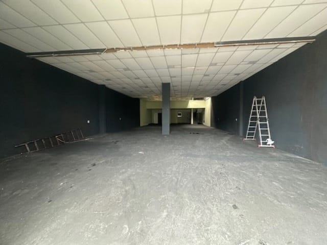 Galpão / Barracão com 300m², para alugar, no bairro Rudge Ramos em São Bernardo do Campo