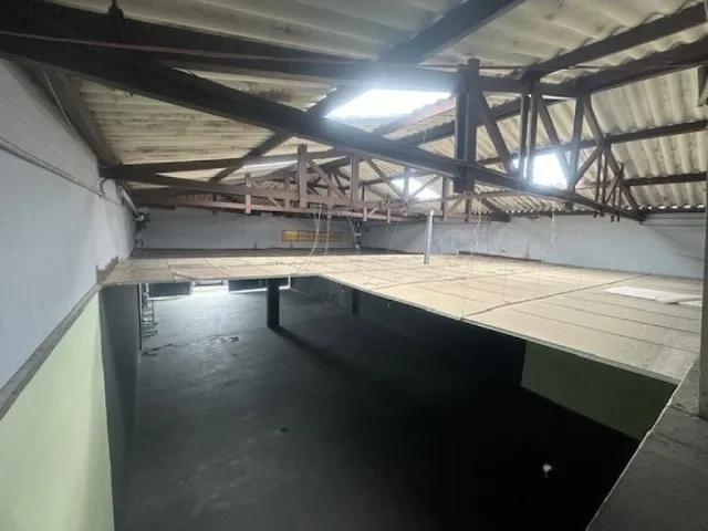 Galpão / Barracão com 300m², para alugar, no bairro Rudge Ramos em São Bernardo do Campo
