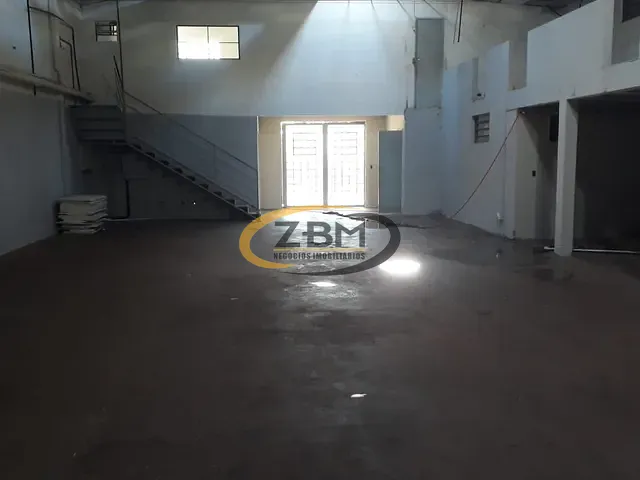 Galpão / Barracão com 418m², à venda, no bairro Waldemar Hauer em Londrina