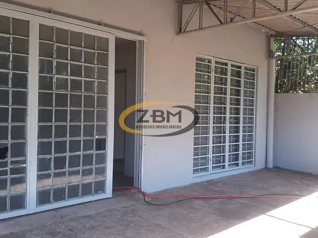 Galpão / Barracão com 418m², à venda, no bairro Waldemar Hauer em Londrina