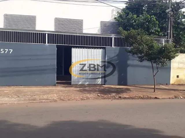 Galpão / Barracão com 418m², à venda, no bairro Waldemar Hauer em Londrina