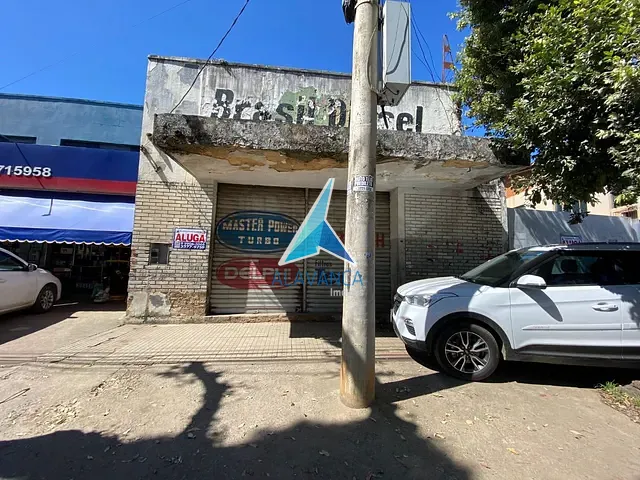 Galpão / Barracão com 2425m², à venda, no bairro Vila Isa em Governador Valadares