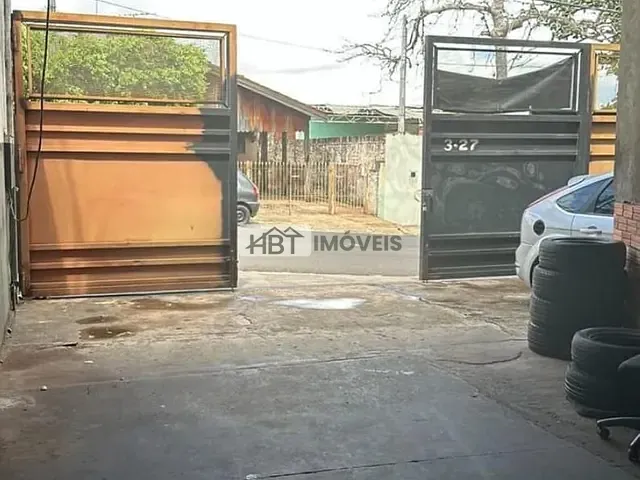 Galpão / Barracão à venda, no bairro Vila Pelegrina em Bauru