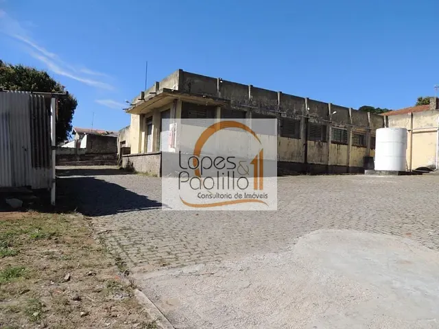 Ponto com 3900m², à venda, no bairro Centro em Atibaia