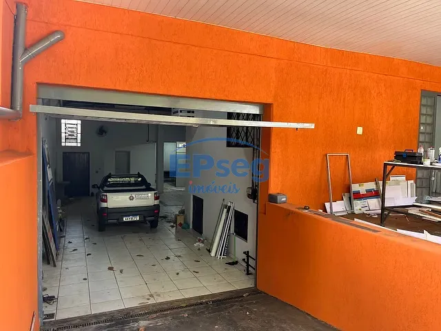 Galpão / Barracão com 294m², à venda, no bairro Vila Nova em Londrina