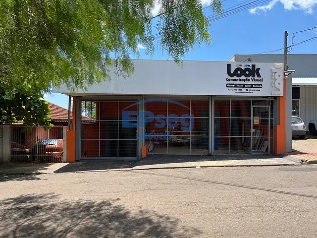 Galpão / Barracão com 294m², à venda, no bairro Vila Nova em Londrina
