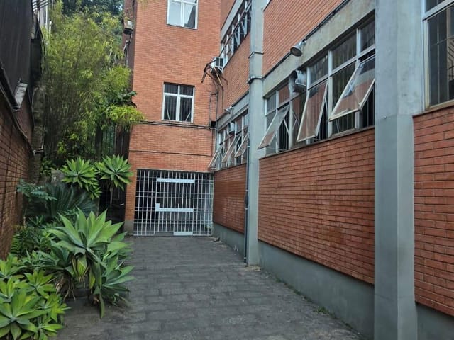 Galpão / Barracão para alugar, no bairro Quissama em Petrópolis