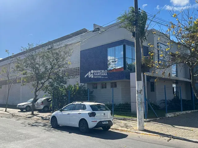 Galpão / Barracão para alugar, no bairro Felícia em Vitória da Conquista