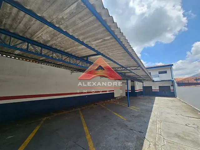 Ponto com 300m², à venda, no bairro Vila Industrial em São José dos Campos