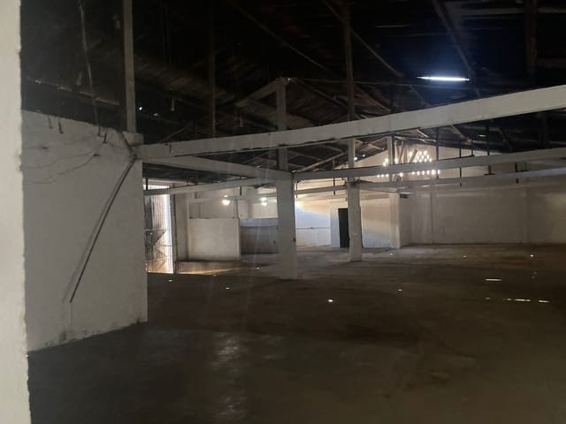 Galpão / Barracão com 600m², para alugar, no bairro Parque Califórnia em Campos dos Goytacazes
