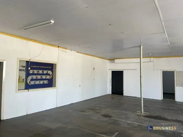 Galpão / Barracão com 600m², para alugar, no bairro Parque Califórnia em Campos dos Goytacazes