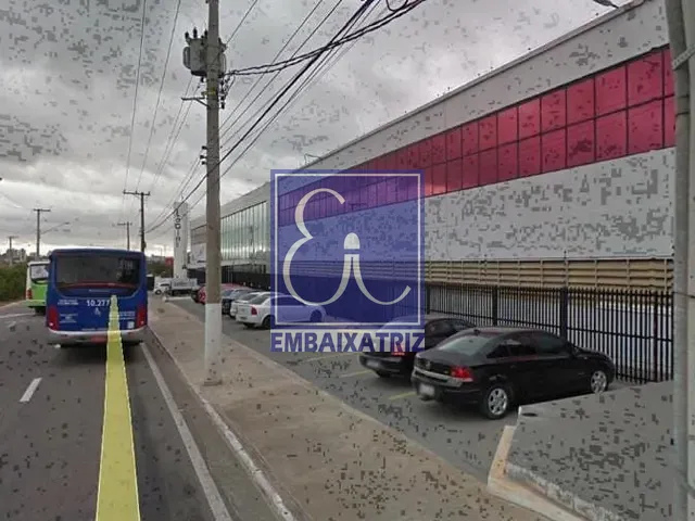 Galpão / Barracão com 8000m², para alugar, no bairro Palmeiras de São José em São José dos Campos