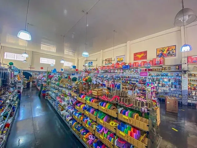 Galpão / Barracão com 581m², à venda, no bairro Centro em Londrina