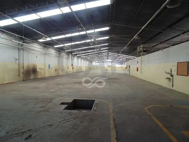 Galpão / Barracão com 1949m², à venda, no bairro Jardim Pérola em Santa Bárbara D'Oeste