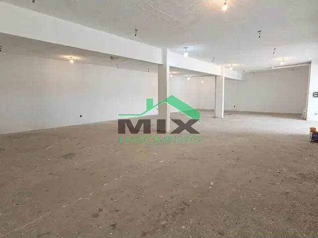 Galpão / Barracão com 400m², à venda, no bairro Chácaras São Luís em Santana de Parnaíba