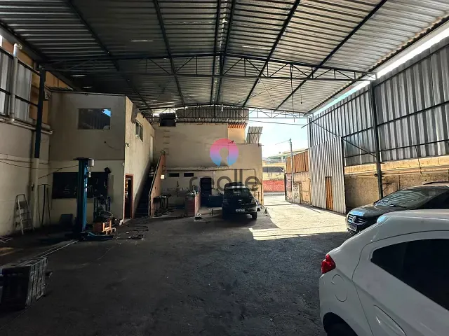 Galpão / Barracão com 375m², à venda, no bairro Jardim Alvorada em Belo Horizonte