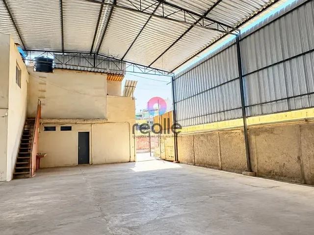 Galpão / Barracão com 375m², à venda, no bairro Jardim Alvorada em Belo Horizonte