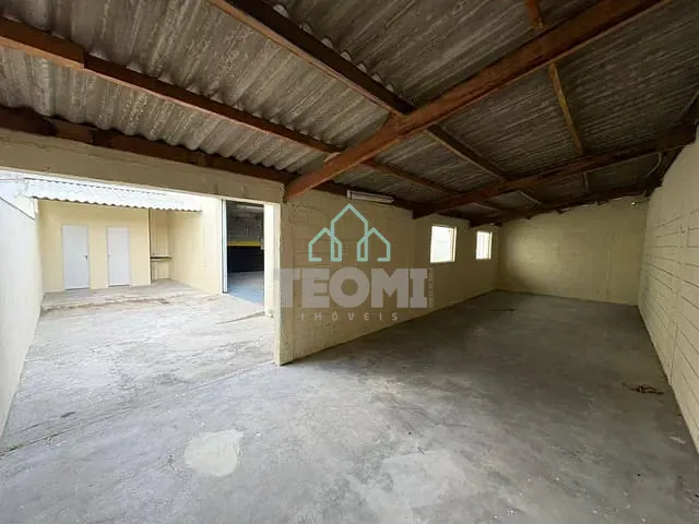 Galpão / Barracão com 404m², para alugar, no bairro Residencial Estoril em Taubaté