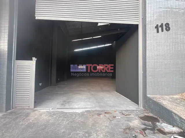 Galpão / Barracão com 270m², para alugar, no bairro Conquista em Ilhéus