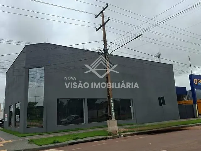 Galpão / Barracão com 900m², para alugar, no bairro Jardim Jacarandás em Sinop