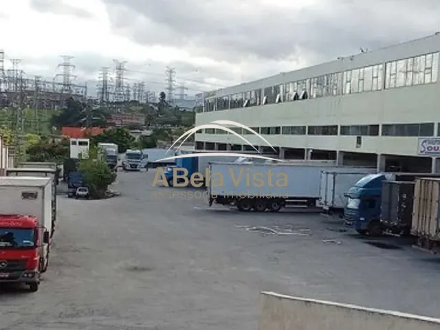 Galpão / Barracão para alugar, no bairro Parque São Domingos em São Paulo