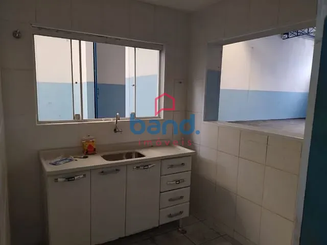 Prédio com 300m², à venda, no bairro Vila América em Porto Feliz