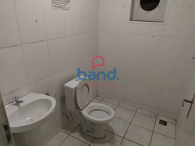 Prédio com 300m², à venda, no bairro Vila América em Porto Feliz