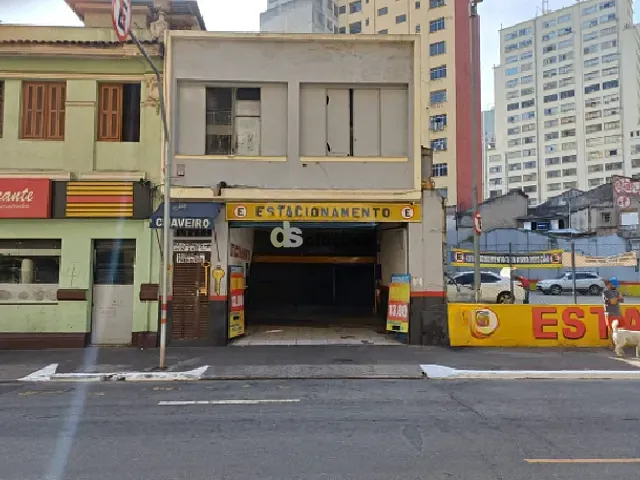 Galpão / Barracão à venda, no bairro Santa Efigênia em São Paulo