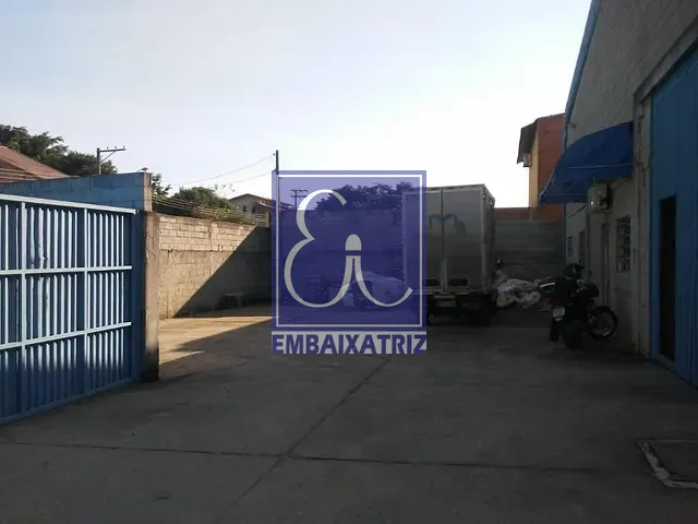 Galpão / Barracão com 2000m², para alugar, no bairro Residencial União em São José dos Campos