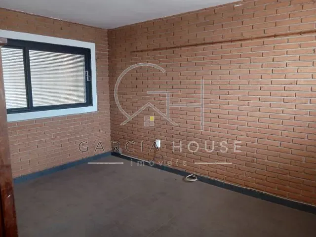Galpão / Barracão com 560m², para alugar, no bairro Campos Elíseos em Ribeirão Preto