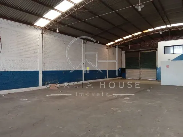 Galpão / Barracão com 560m², para alugar, no bairro Campos Elíseos em Ribeirão Preto