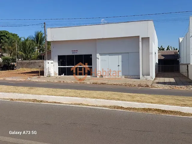 Galpão / Barracão com 450m², à venda, no bairro Jardim Tropical em Sorriso
