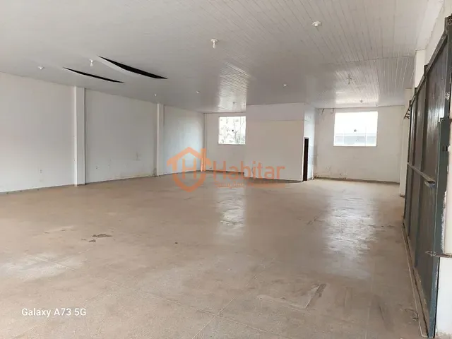 Galpão / Barracão com 450m², à venda, no bairro Jardim Tropical em Sorriso