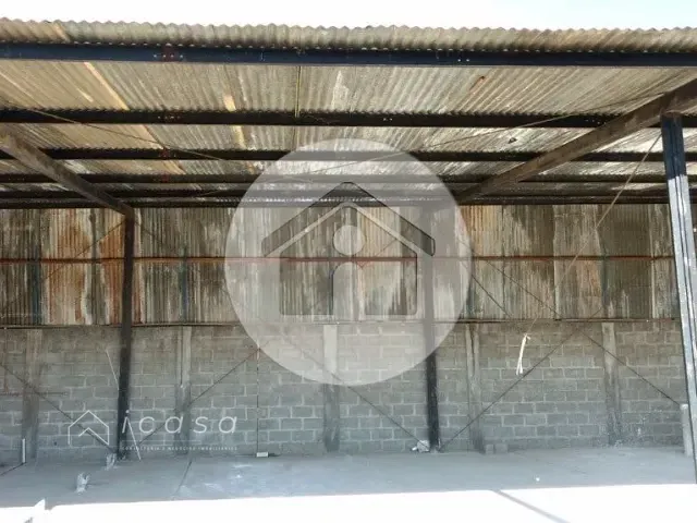 Galpão / Barracão com 1396m², à venda, no bairro Vila Galvão em Caçapava