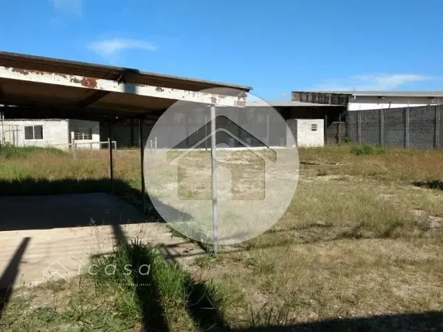 Galpão / Barracão com 1396m², à venda, no bairro Vila Galvão em Caçapava