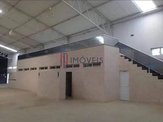 Galpão / Barracão com 1200m², para alugar, no bairro Serra Negra em Bom Jesus dos Perdões