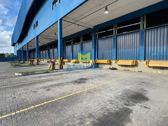 Galpão / Barracão com 1827m², para alugar, no bairro Prazeres em Jaboatão dos Guararapes