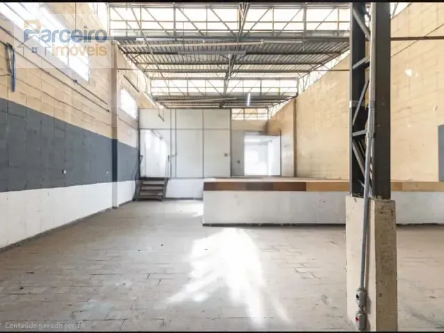Galpão / Barracão com 1000m², à venda, no bairro Vila Esperança em São Paulo