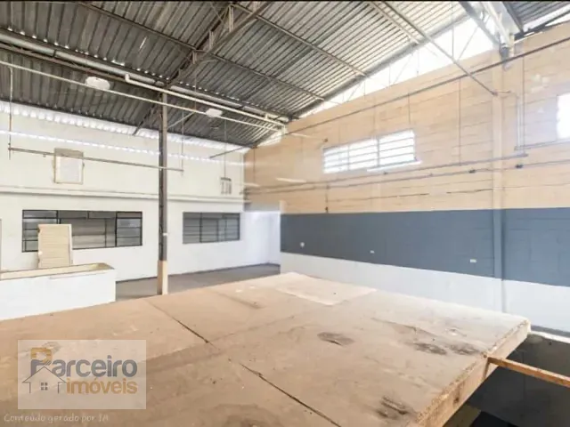 Galpão / Barracão com 1000m², à venda, no bairro Vila Esperança em São Paulo
