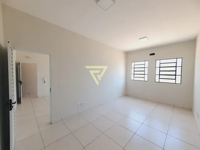 Galpão / Barracão com 600m², para alugar, no bairro Distrito Empresarial Prefeito Luiz Roberto Jábili em Ribeirão Preto
