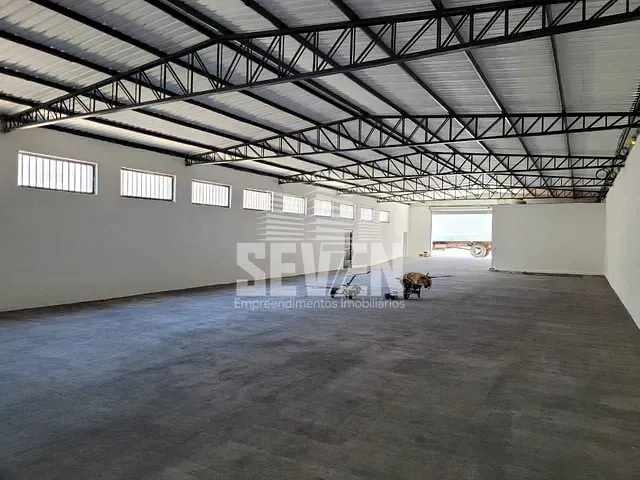 Galpão / Barracão com 580m², à venda, no bairro Vila Falcão em Bauru