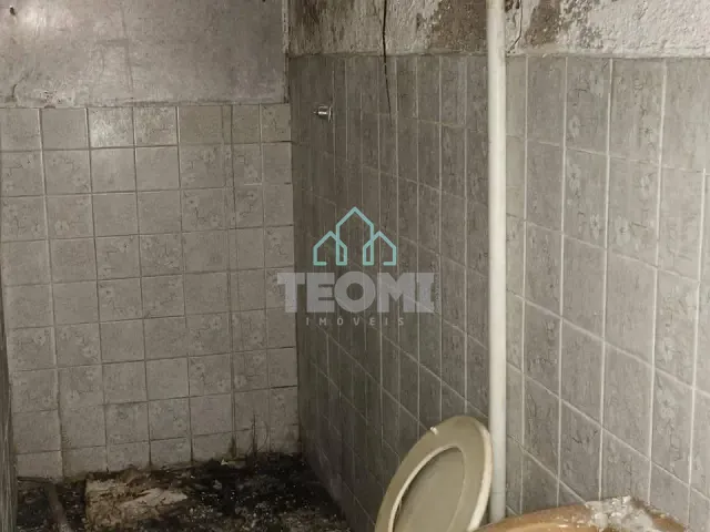 Galpão / Barracão para alugar, no bairro Vila Costa em Taubaté