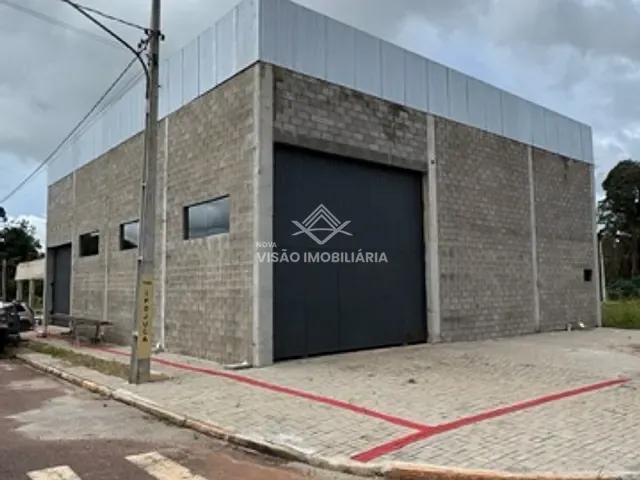 Galpão / Barracão com 409m², para alugar, no bairro Jardim Safira em Sinop