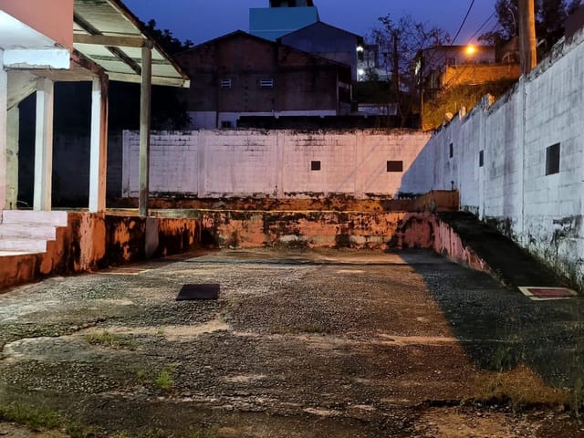 Galpão / Barracão para alugar, no bairro Novo Cavaleiro em Macaé