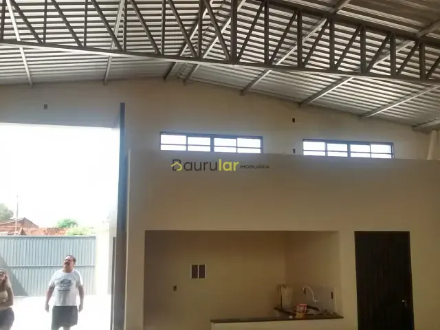 Galpão / Barracão à venda, no bairro Jardim Nova Esperança em Bauru
