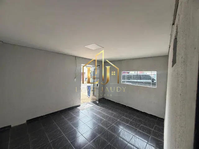 Galpão / Barracão com 300m², para alugar, no bairro Alvorada em Cuiabá