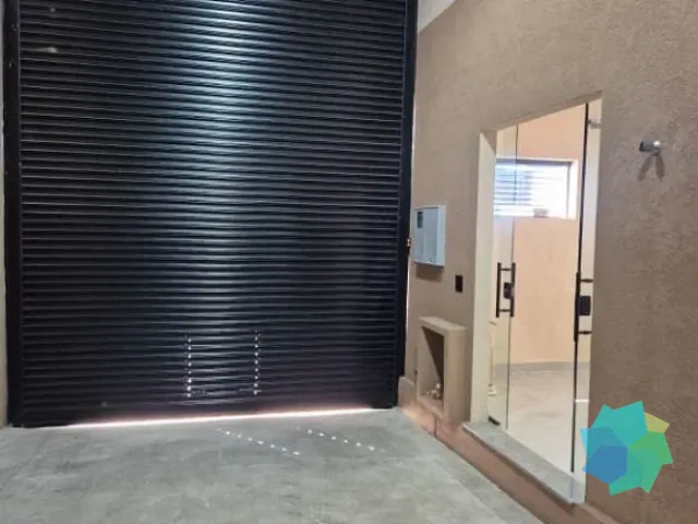 Galpão / Barracão com 200m², para alugar, no bairro Vila Teixeira em Salto