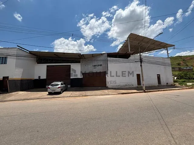 Galpão / Barracão com 320m², à venda, no bairro Açude em Itajubá