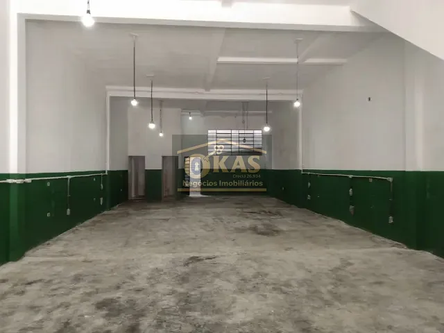 Galpão / Barracão com 260m², para alugar, no bairro Centro em Suzano