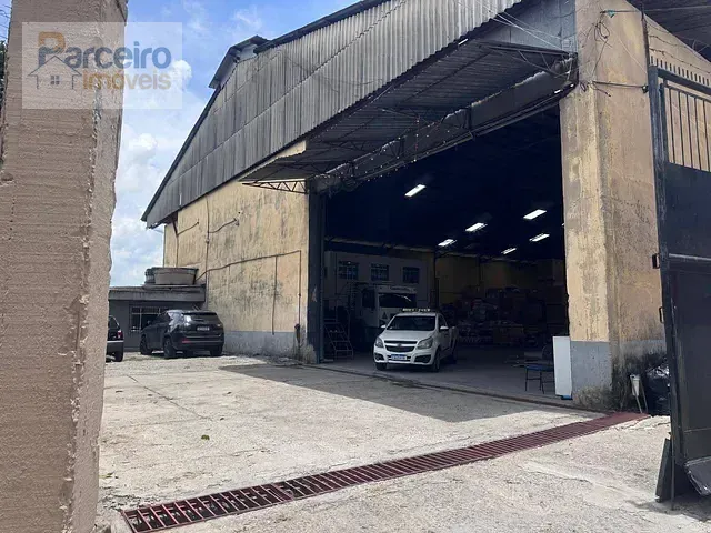 Galpão / Barracão com 2380m², à venda, no bairro Vila Mesquita em São Paulo